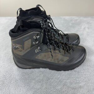 Arc'teryx Men's Size 8 US/7.5 UK/41 EU Black Hiking Boots